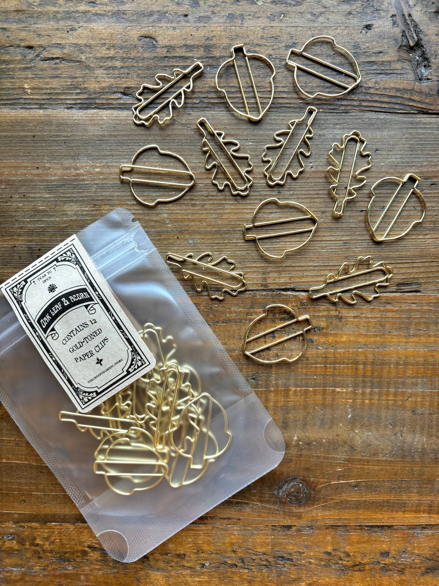 The Creeping Moon - Oak leaf & acorn paper clip set